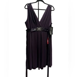 scarlett nite black dress BLACK STRAPLESS BUSTIER VELVET GOWN WITH LONG CAPE | CULT MIA main image 0